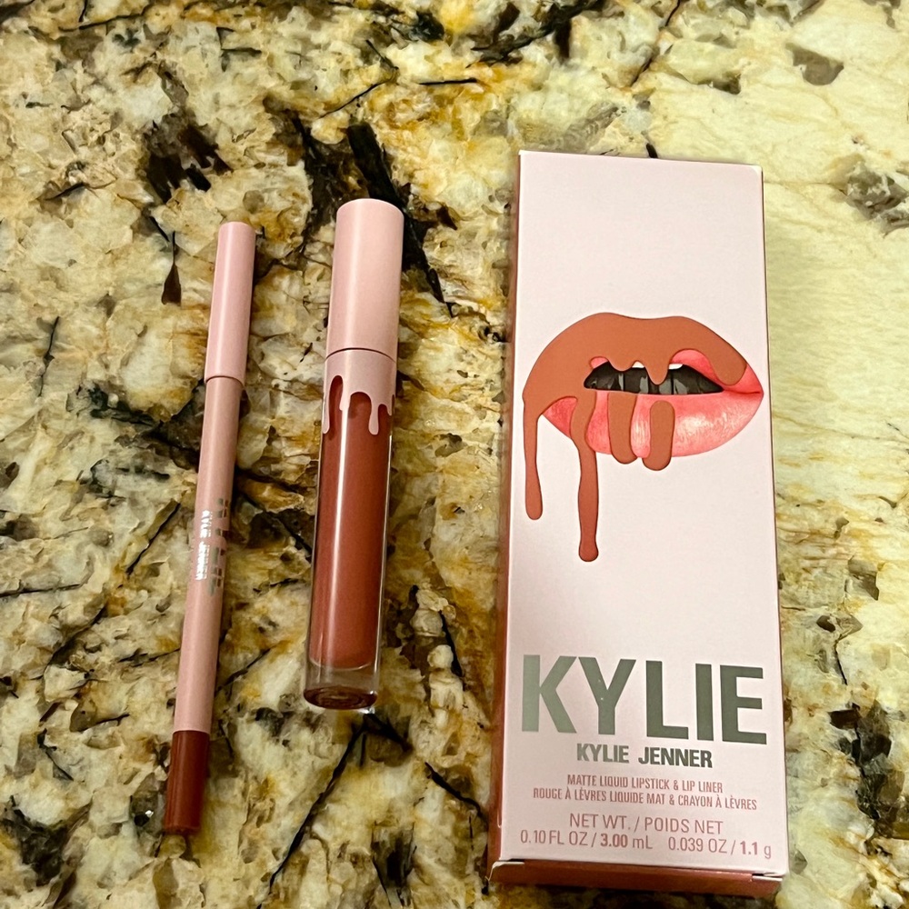 Brand New in Box. Sweater Weather Liquid Lipstick &  Liner. Kylie Cosmetics.